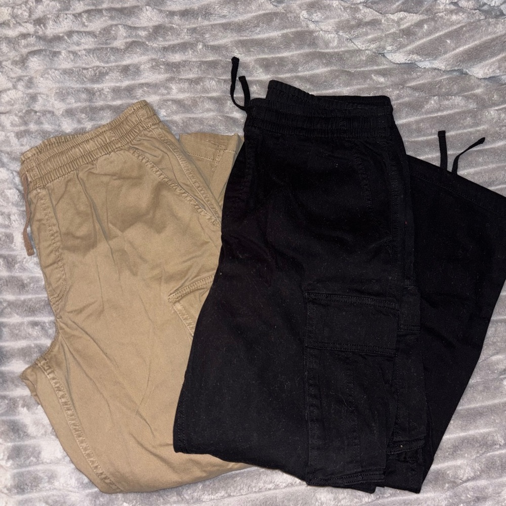 Men’s Black and Tan Cargo Pants